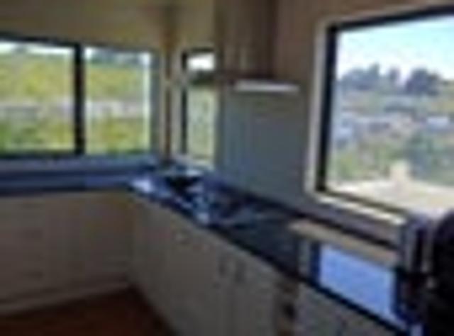 Brooklyn, 4 bedrooms, $950 pw