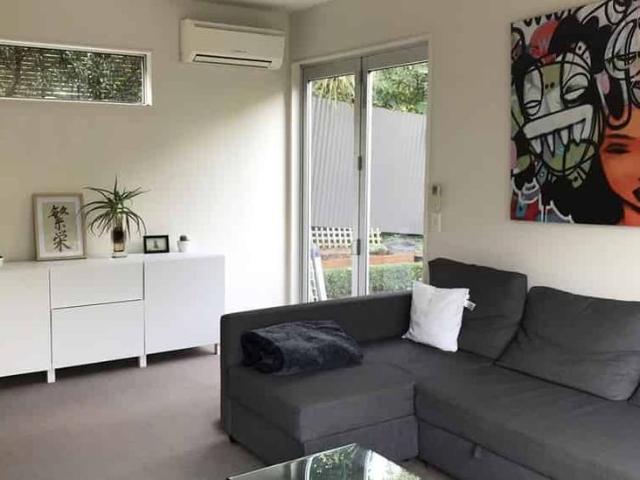 Brooklyn, 2 Bedroom Furnished