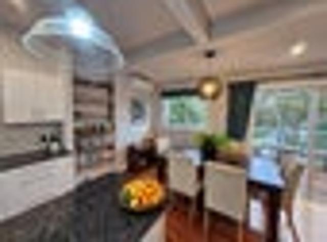 Brooklyn, 3 bedrooms, $875 pw