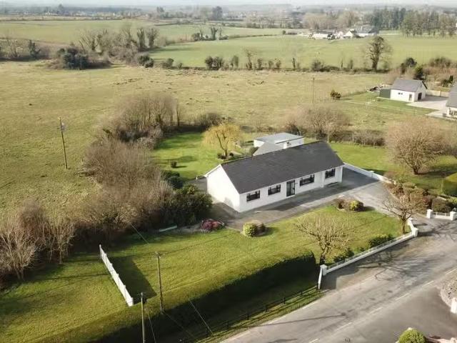Brookville, Kilmurry, Cordal, Castleisland, Co. Kerry, V92H5C9.