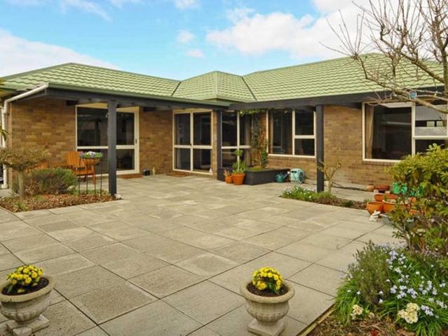 Broomfield, 4 bedrooms