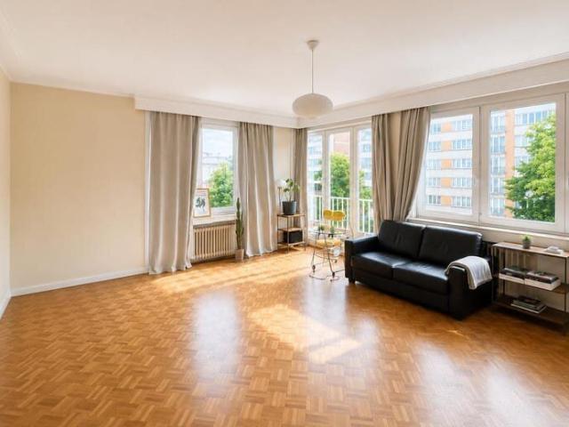 Broqueville – 2 bedroom flat with cellar