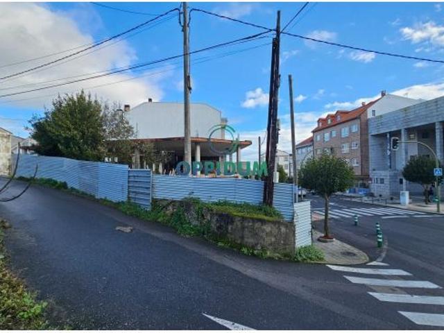 BRA PARADA EDIFICIO PLURIFAMILIAR MEICENDE, ARTEIXO