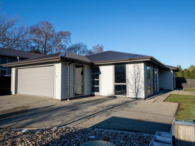 bradford, 3 bedrooms