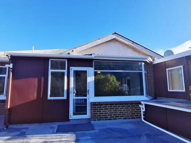 bradford, 3 bedrooms
