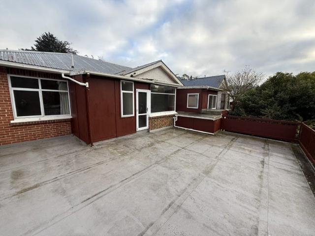 bradford, 3 bedrooms