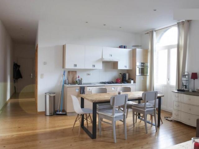 Brand Whitlock, superbe appartement +/ 70 m² 1 ch