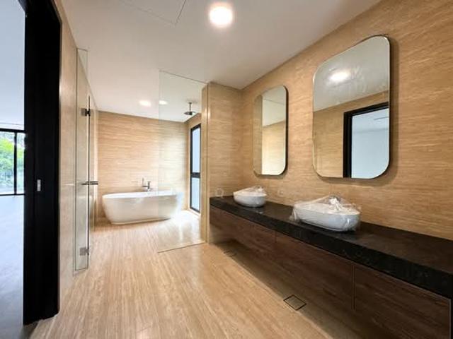Brand freehold new detached in holland d10 TOP 2025 Q4 Detached House For Sale, $19,000,000, 6 Bed 6 Bath 12,000 sqft $3,571.00 psf