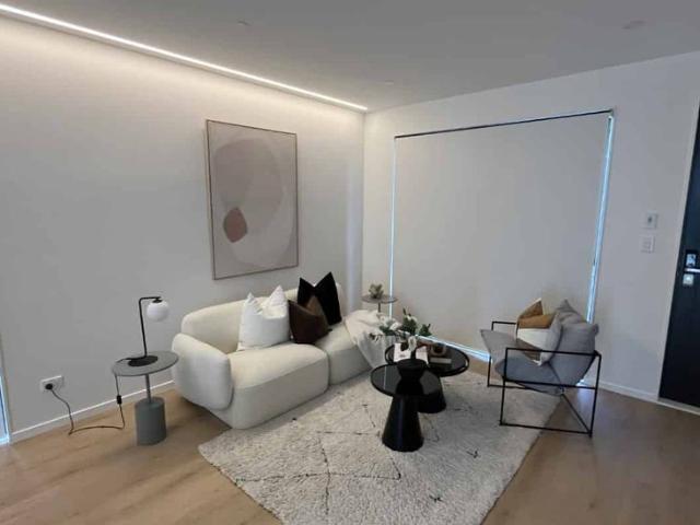 Brand New 3 bed, Beach Haven