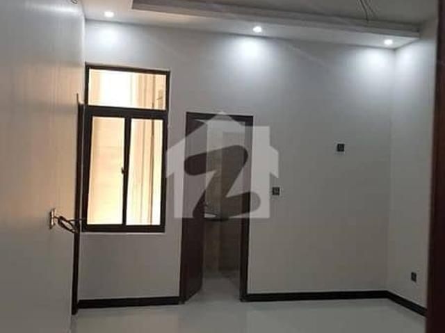 Brand New 3 Bed DD Flat For Sale In Urooj Apartment Gulistan E Johar Block 13