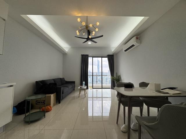 Brand new 3 bedrooms unit with balcony