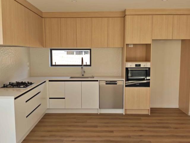 Brand New 3 Bedrooms Home Next to Sylvia Park