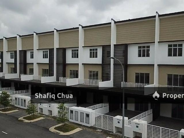 Brand New 3 Storey Terrace Kampung Permata, Tasik Biru Kundang Sungai Buloh