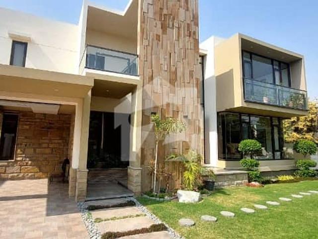 Brand New 1000 Square Yard House Available For Rent In Phase 6