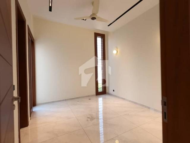 Brand New 100 Square Yards House Available In DHA Phase 7 Extension For sale