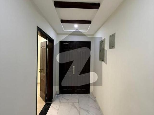 Brand New 10 Marla 3 Bedroom Apartment for Rent 3rd Floor | Askari 11 Sector B, Lahore Askari 11 Sector B