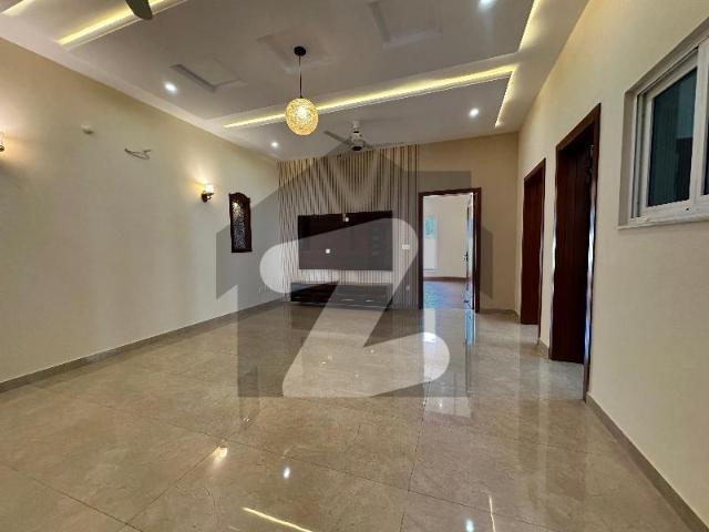 Brand New 10 Marla Front Open House Available For Sale Bahria Enclave Sector C1