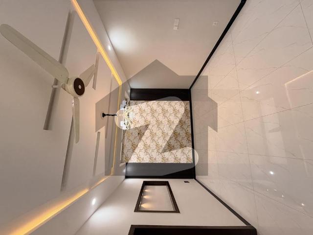 Brand New 10 Marla House Available For Sale Front Open Bahria Enclave