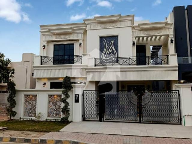 Brand New 10 Marla House Available In Royal Orchard Block C For sale