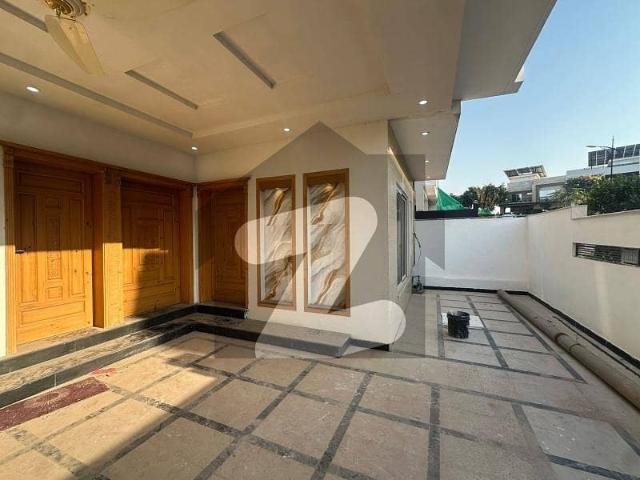 Brand New 10 Marla House For Sale Bahria Enclave C 3 Near Park, Masjid & Market