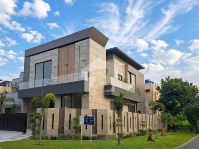 Brand New 10 Marla House For Sale In Rose Block, Park View City Lahore