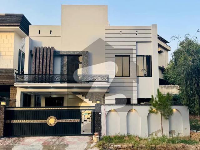 Brand New 10 Marla Luxury House | 5 Beds | Sector J