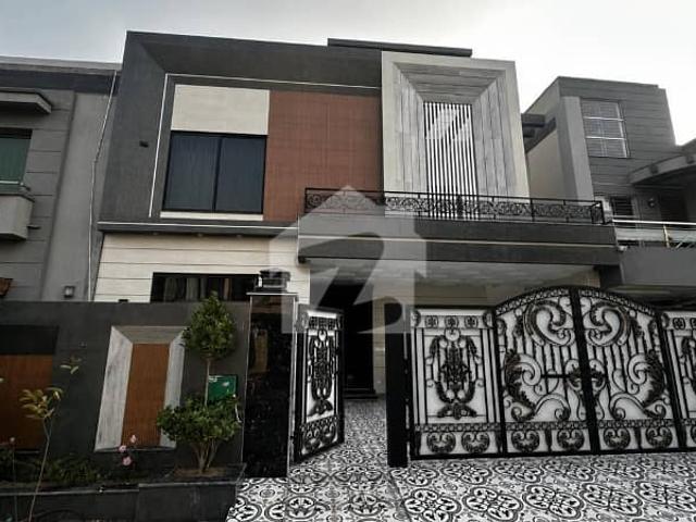 Brand New 10 Marla Modern House for Sale in Rafi Block, Bahria Town Lahore