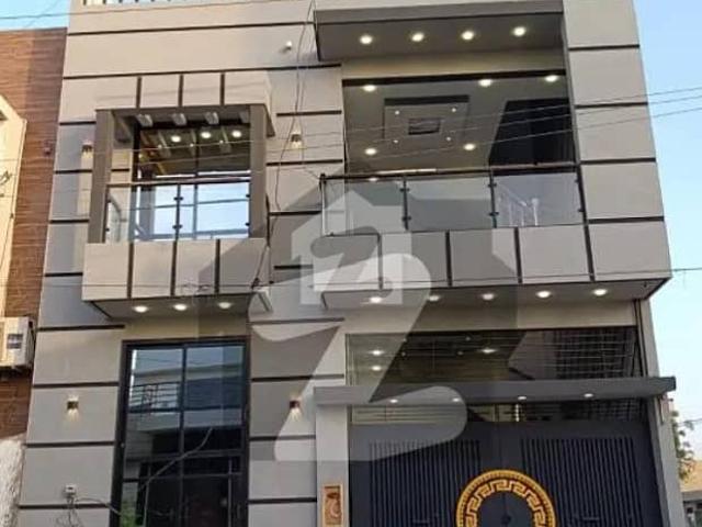 Brand new 120 Sq. yds G+1 House Available For Sale in Sector Q, Gulshan e Maymar