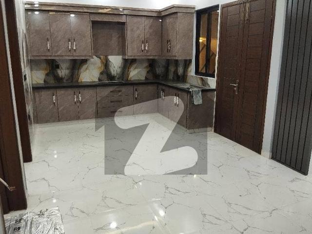Brand New 120 Sqyd Benglow For Sale