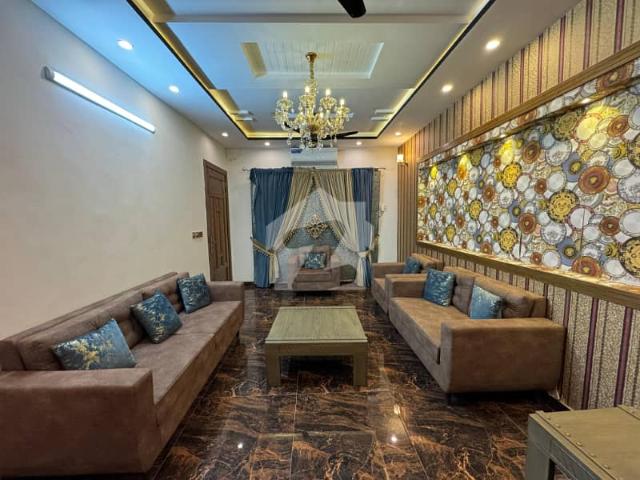 Brand New 12 House For Sale In Media Town
