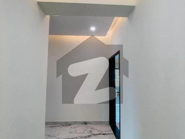 Brand New 12 Marla 5th Floor 4 Bedroom Apartment Available For Rent In Askari 10 Sector S Lahore. Askari 10 Sector S