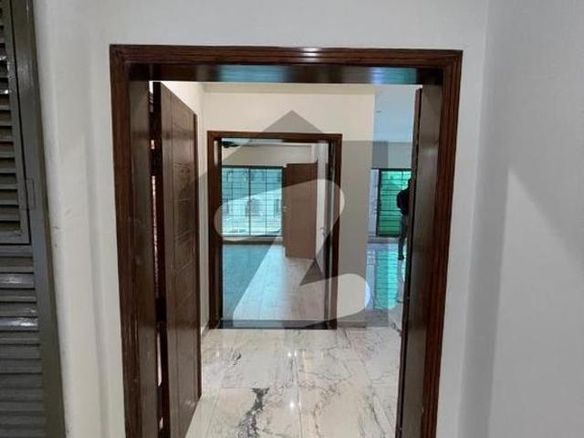 Brand New 13 Marla 4 Bedroom Luxury Apartments Available For Rent In Askari 10 Lahore Cantt Askari 10 Sector S