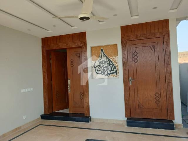 Brand new 13 Marla House for Sale in Dha 3