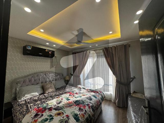 Brand New 1 Bed room Apartment For Rent Near to Market and Expressway Bahria Town Phase 7