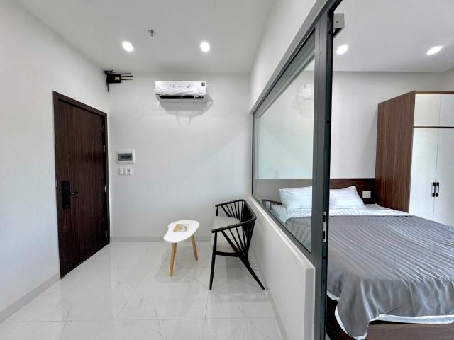 BRAND NEW 1 BEDROOM APARTMENT | WALK TO THE BEACH