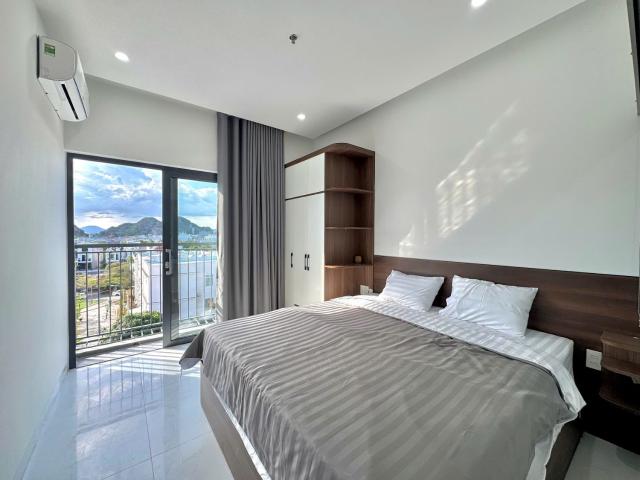 BRAND NEW 1 BEDROOM APARTMENT | WALK TO THE BEACH