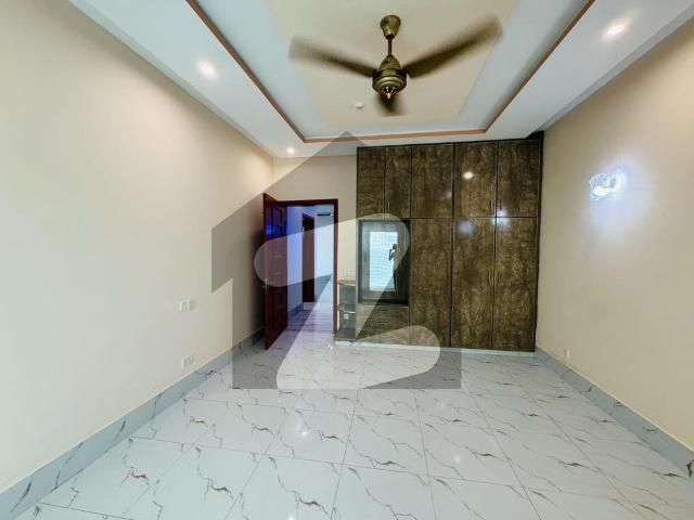 Brand new 1 kanal double unit house for rent dha phase 7