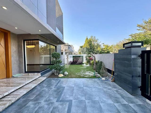 Brand New 1 Kanal House With Basement For Rent In DHA Phase 6, Lahore