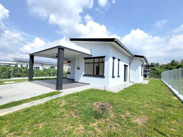BRAND NEW 1 Sty Bungalow Mahkota Hills Bandar Tasik Senangin Lenggeng