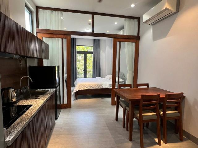 ✨ BRAND NEW 1BR WITH BALCONY – HAI TRIEU ST ✨