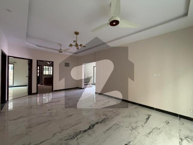 Brand New 200 Square Yards House Available In Federal B Area Block 12 For sale Federal B Area Block 12