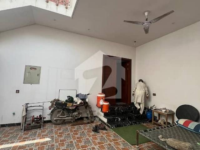 Brand new 200 yards luxury bungalow with full basement for sale in dha phase 7 extension