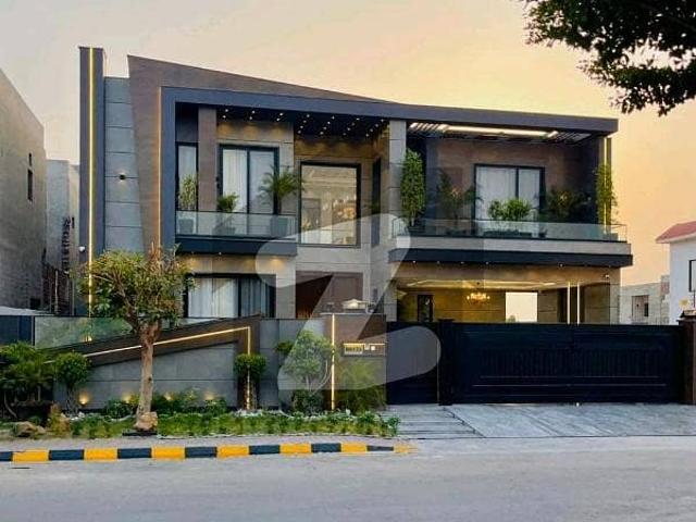 Brand New 20 Marla House Available In Royal Orchard For sale