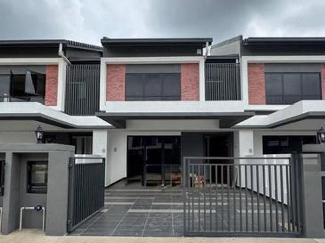 BRAND NEW 22 x 70 Double Storey Ferrous 1 Alam Impian FOR SALE