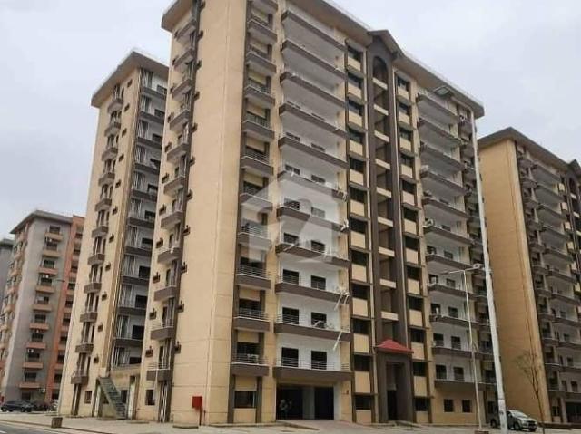 Brand New 2700 Sq Ft 3 Bed DD Flat For Sale In Askari 5, Sector J, Malir Karachi