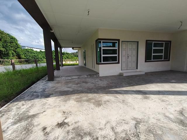 Brand New 2 unit side by side Single Storey Semi Detached house
