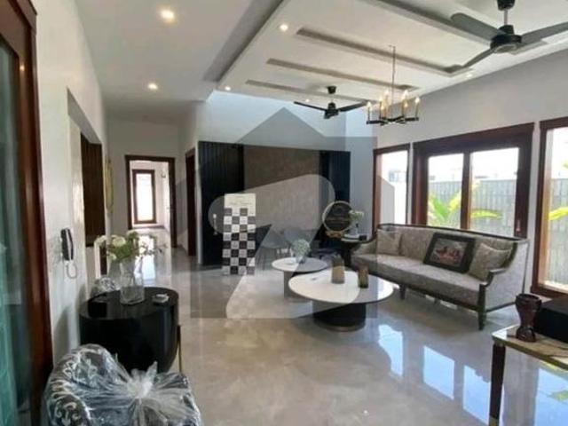 Brand new 2 year old 500 sq yd luxury bungalow for rent on zulfiqar street, dha phase 8, karachi dha phase 8