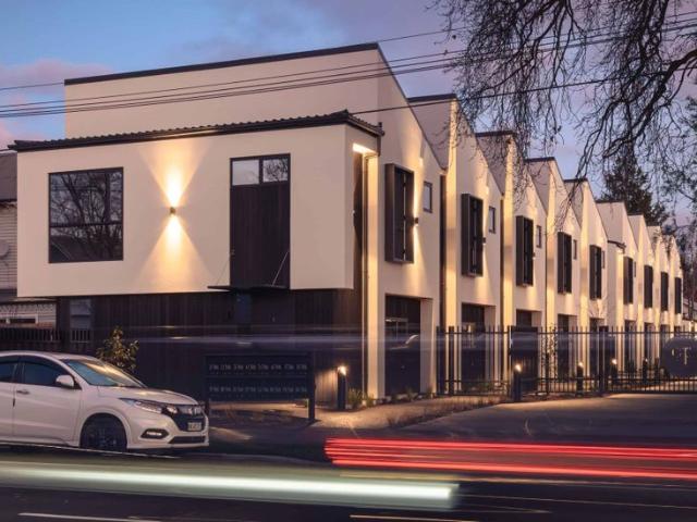 Brand New 2 bed 2 bathroom townhouse