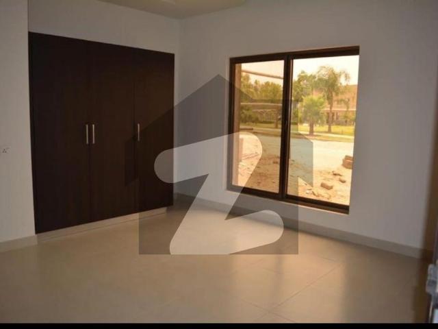 Brand New 2 Bed Luxury Apartment For Rent Zarkon Heights