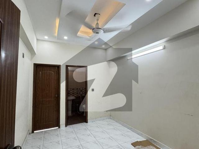 BRAND NEW Flat Of 900 Square Feet For rent In Badar Commercial Area